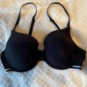 Victoria’s Secret Lightly Lined Bra 34C